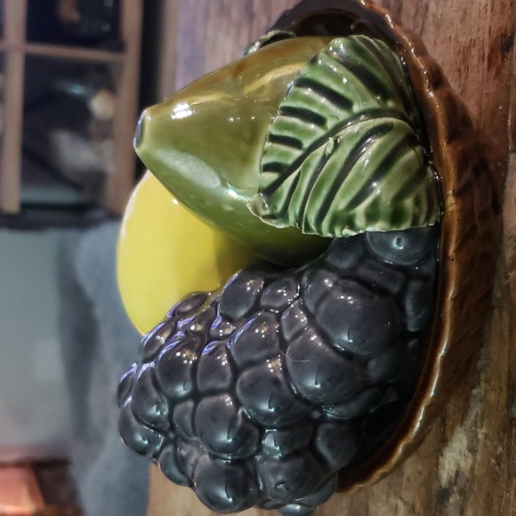 Vintage Jay Winford Ceramic hand painted Fruit Bowl. From Portugal. - Picture 3 of 5